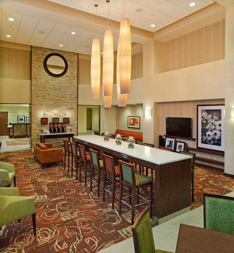 Hampton Inn & Suites Pittsburgh Waterfront West Homestead Exterior foto