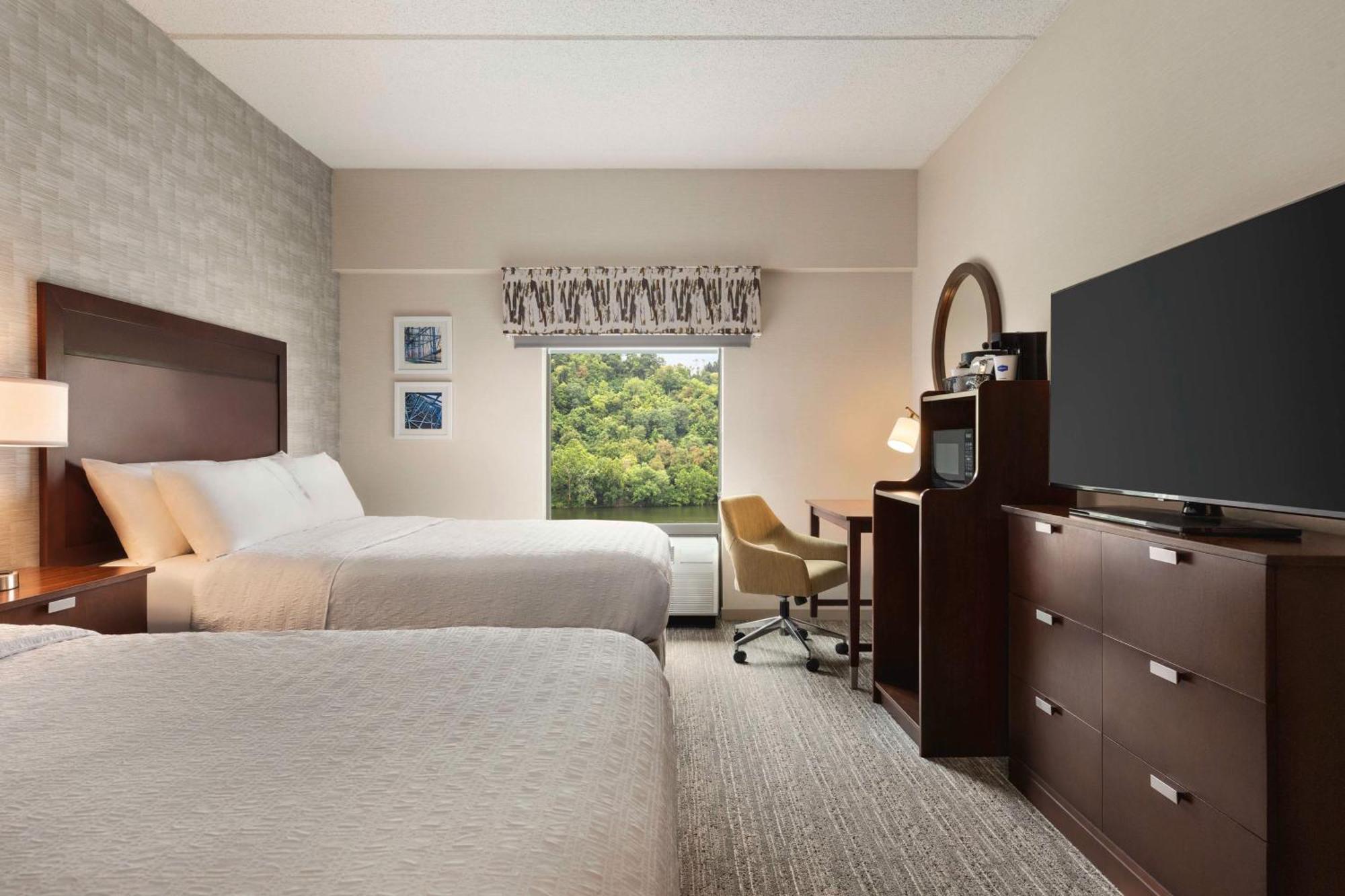 Hampton Inn & Suites Pittsburgh Waterfront West Homestead Exterior foto