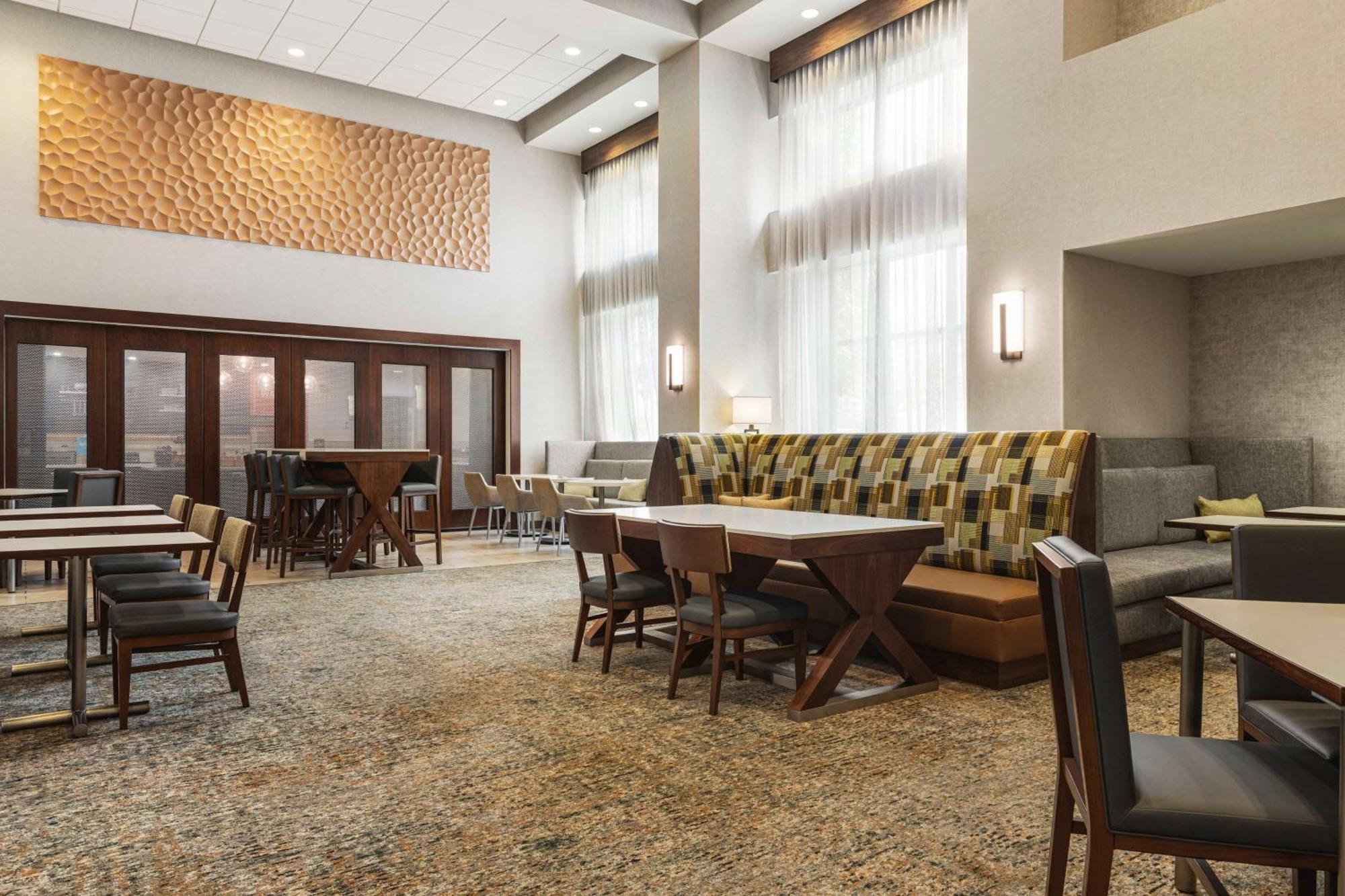 Hampton Inn & Suites Pittsburgh Waterfront West Homestead Exterior foto